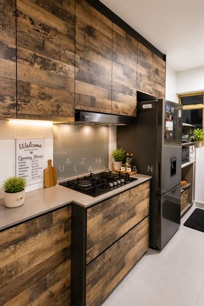 138 Edgedale Plains, 138 Edgedale Plains, 3 Bedrooms, 1,195 sqft, HDB Flat For Sale, by Azhar Sulaiman, 500142456 - Kitchen - PropertyGuru.com.sg