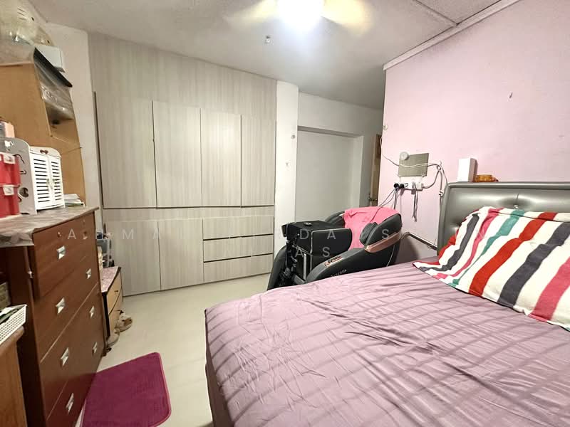 898B Woodlands Drive 50, 898B Woodlands Drive 50, 3 Bedrooms, 1,066 sqft, HDB Flat For Sale, by Ahmad Firdaus Bin Alias, 500142459 - Bedroom - PropertyGuru.com.sg