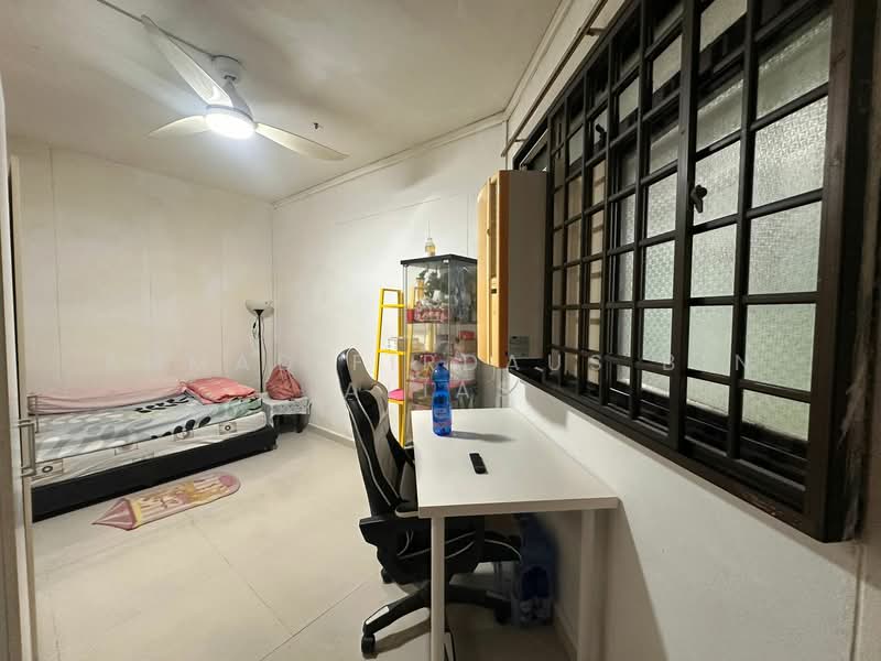 898B Woodlands Drive 50, 898B Woodlands Drive 50, 3 Bedrooms, 1,066 sqft, HDB Flat For Sale, by Ahmad Firdaus Bin Alias, 500142459 - Bedroom - PropertyGuru.com.sg