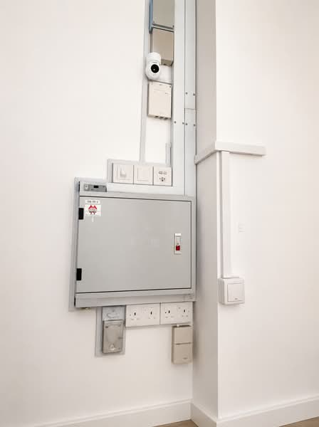 Oxley Tower, 138 Robinson Road, 161 sqft, Other Retail For Rent, by Adrian Lee 李俊汶, 500142472 - Interior - CommercialGuru.com.sg