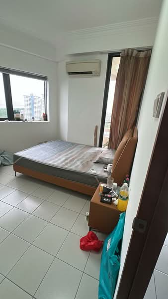 The Bayshore, 22 Bayshore Road, 3 Bedrooms, 1,292 sqft, Condominium For Rent, by Esther Lim, 500142473 - Bedroom - PropertyGuru.com.sg