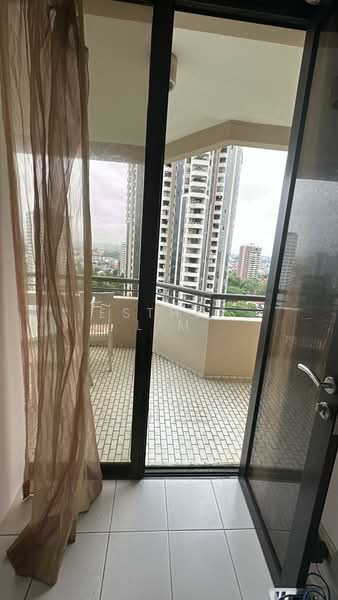 The Bayshore, 22 Bayshore Road, 3 Bedrooms, 1,292 sqft, Condominium For Rent, by Esther Lim, 500142473 - Balcony - PropertyGuru.com.sg