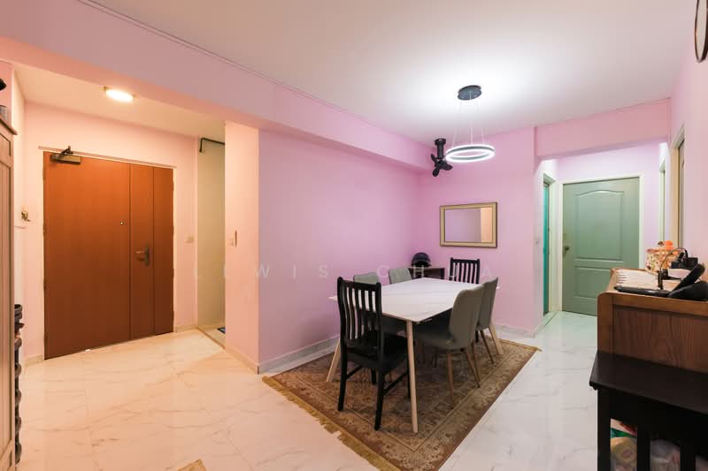 312C Clementi Avenue 4, 312C Clementi Avenue 4, 3 Bedrooms, 1,001 sqft, HDB Flat For Sale, by Lewis Chua, 500142484 - Entrance - PropertyGuru.com.sg