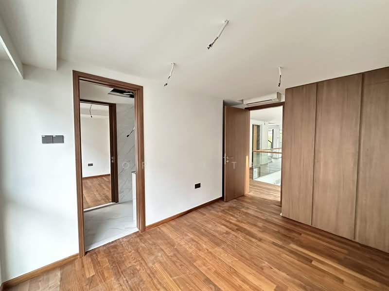 Serangoon Garden Estate, Brockhampton Drive, 6 Bedrooms, 7,460 sqft, Semi-Detached House For Sale, by Norman Tan, 500142485 - PropertyGuru.com.sg