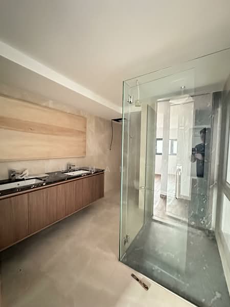 Serangoon Garden Estate, Brockhampton Drive, 6 Bedrooms, 7,460 sqft, Semi-Detached House For Sale, by Norman Tan, 500142485 - PropertyGuru.com.sg