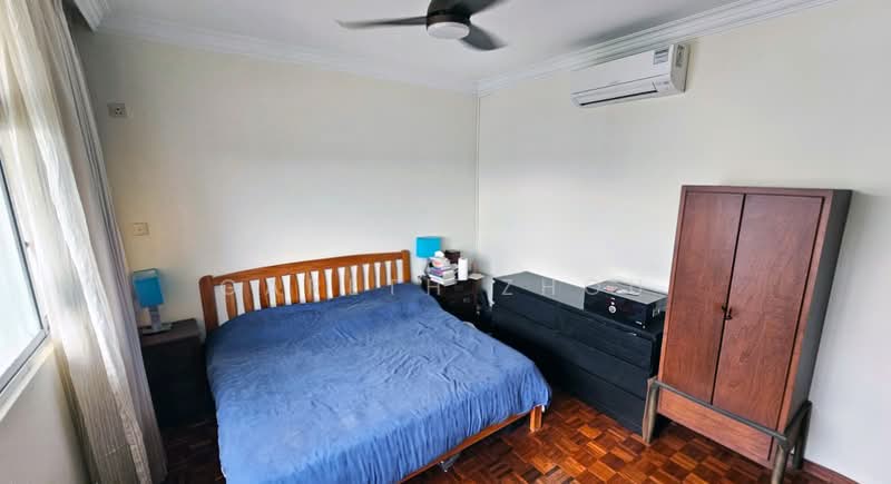 🌿 Ridgewood 4BR Family Home Near Henry Park and One North / Dover, , 3 Bedrooms, 1,744 sqft, Condominium For Rent, by Gareth Zhou, 500142514 - Master Bedroom - PropertyGuru.com.sg