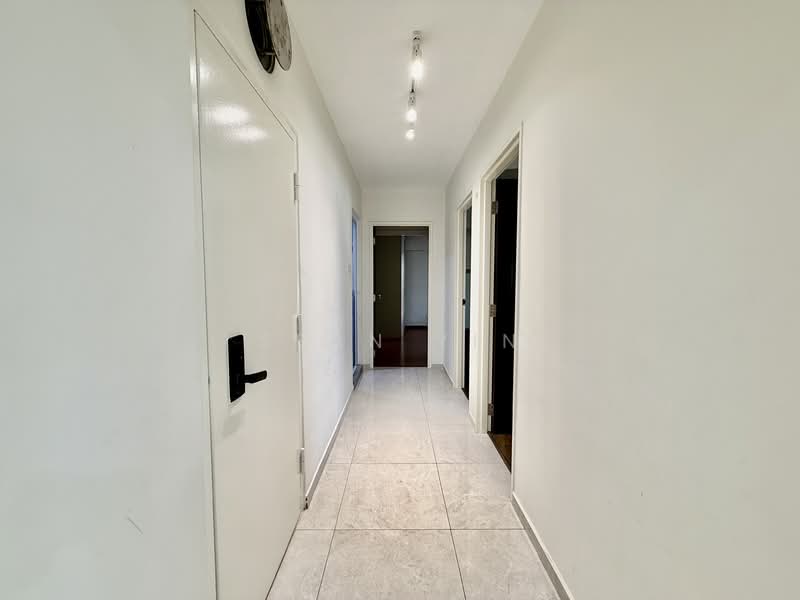309D Anchorvale Road, 309D Anchorvale Road, 3 Bedrooms, 1,195 sqft, HDB Flat For Sale, by Sean Yin, 500142526 - Corridor - PropertyGuru.com.sg