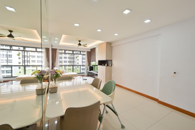 335A Anchorvale Crescent, 335A Anchorvale Crescent, 3 Bedrooms, 990 sqft, HDB Flat For Sale, by Jaibin Pappachan, 500142560 - Living Room - PropertyGuru.com.sg