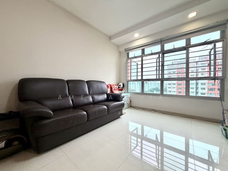 178B Rivervale Crescent, 178B Rivervale Crescent, 3 Bedrooms, 1,001 sqft, HDB Flat For Sale, by Amelia Chia, 500142562 - Living Room - PropertyGuru.com.sg