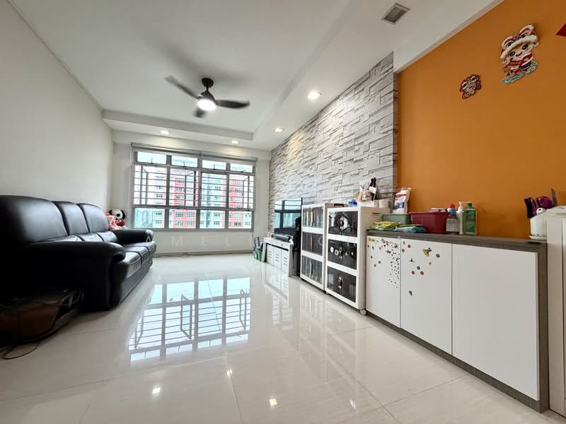 178B Rivervale Crescent, 178B Rivervale Crescent, 3 Bedrooms, 1,001 sqft, HDB Flat For Sale, by Amelia Chia, 500142562 - Living Room - PropertyGuru.com.sg