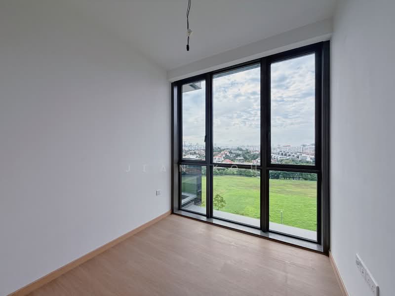 The Botany at Dairy Farm, 5 Dairy Farm Walk, 3 Bedrooms, 1,033 sqft, Condominium For Sale, by Jean Koh, 500142569 - Common bedroom - PropertyGuru.com.sg