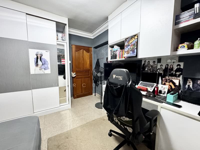 58 Chai Chee Drive, 58 Chai Chee Drive, 2 Bedrooms, 861 sqft, HDB Flat For Sale, by Marcus Law, 500142571 - Study - PropertyGuru.com.sg