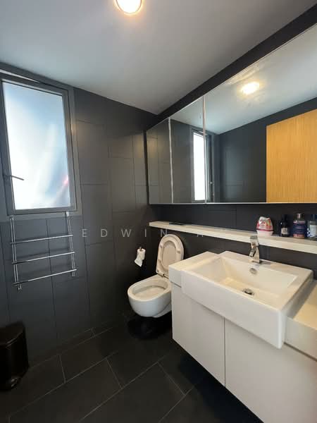 The Viridian, 6 Jalan Ampas, 1 Bedroom, 1,249 sqft, Condominium For Sale, by Edwin Aw, 500142577 - Bathroom - PropertyGuru.com.sg