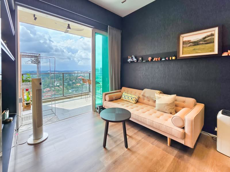 Principal Garden, 97 Prince Charles Crescent, 2 Bedrooms, 807 sqft, Condominium For Sale, by Lyn Yong, 500142578 - Living Room - PropertyGuru.com.sg
