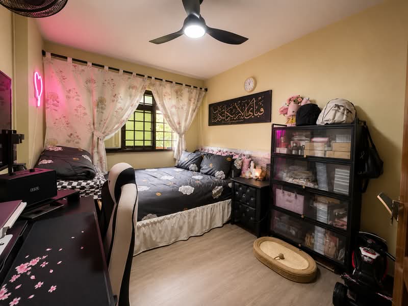 536 Woodlands Drive 14, 536 Woodlands Drive 14, 3 Bedrooms, 1,141 sqft, HDB Flat For Sale, by Sam Lim, 500142579 - Bedroom - PropertyGuru.com.sg
