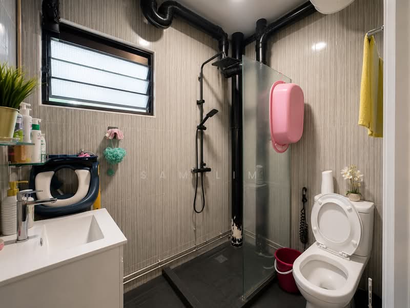 536 Woodlands Drive 14, 536 Woodlands Drive 14, 3 Bedrooms, 1,141 sqft, HDB Flat For Sale, by Sam Lim, 500142579 - Bathroom - PropertyGuru.com.sg