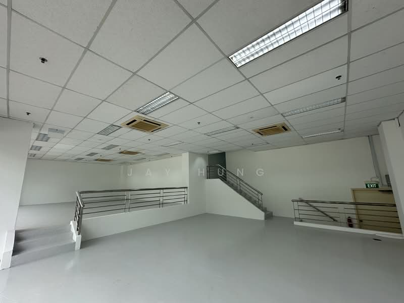 Ground Floor. Faces Bus Stop & Main Road, , 2,241 sqft, Light Industrial (B1) For Rent, by Jay Hung, 500142619 - Interior - CommercialGuru.com.sg