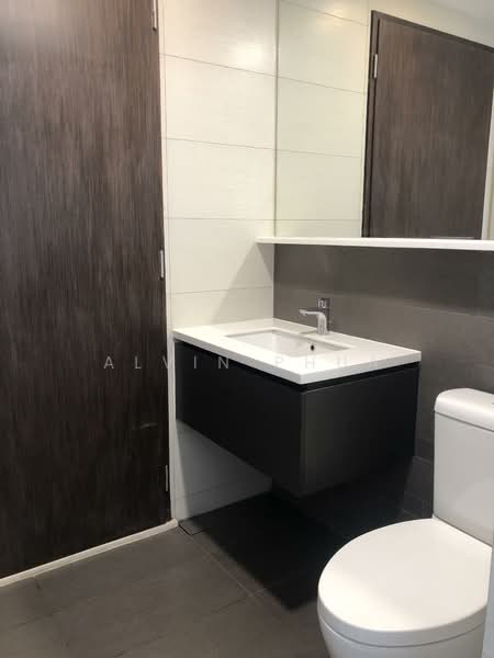D'Nest, 133 Pasir Ris Grove, 2 Bedrooms, 753 sqft, Condominium For Rent, by Alvin Phua, 500142627 - Bathroom - PropertyGuru.com.sg
