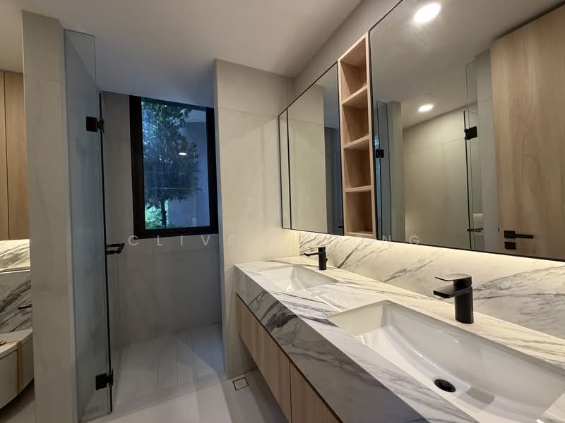 Kheam Hock Road, , 5 Bedrooms, 7,898 sqft, Corner Terrace For Sale, by Clive Cheong, 500142629 - Bathroom - PropertyGuru.com.sg