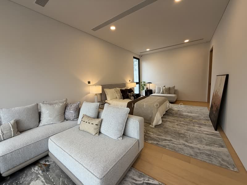 Kheam Hock Road, , 5 Bedrooms, 7,898 sqft, Corner Terrace For Sale, by Clive Cheong, 500142629 - Bedroom - PropertyGuru.com.sg