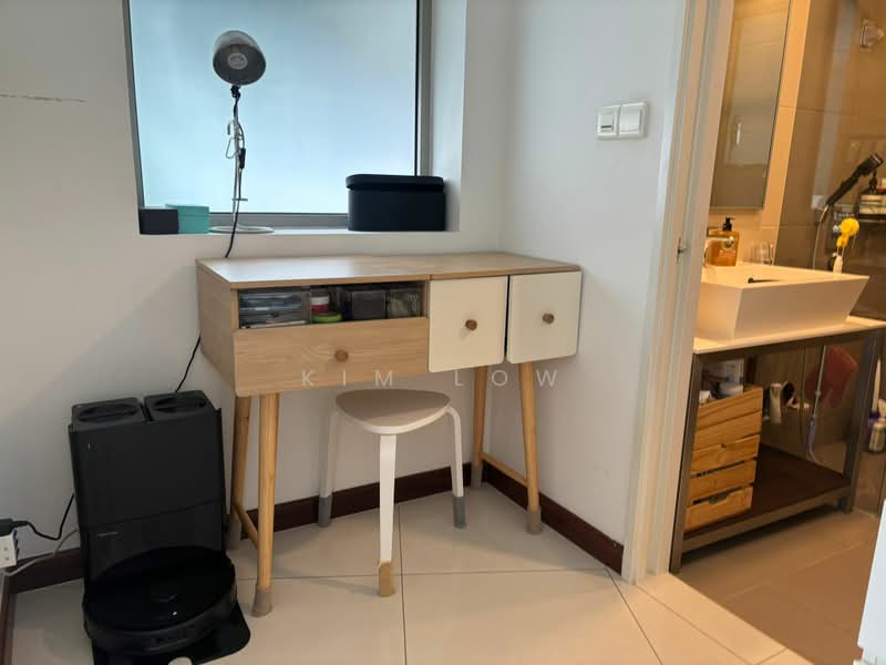 The Sail @ Marina Bay, 2 Marina Boulevard, 1 Bedroom, 667 sqft, Condominium For Rent, by Kim Low, 500142637 - Study - PropertyGuru.com.sg