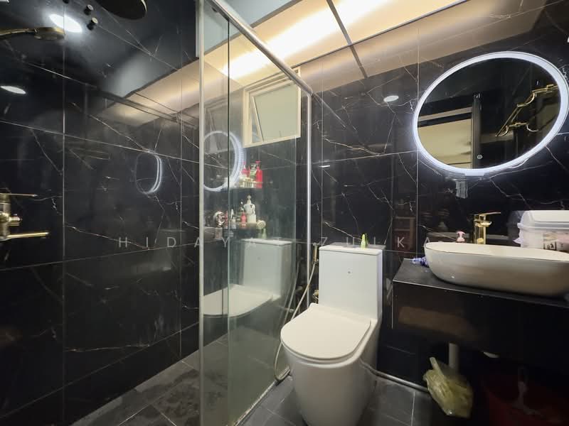 430A Yishun Avenue 11, 430A Yishun Avenue 11, 3 Bedrooms, 990 sqft, HDB Flat For Sale, by Hidayat Zulka, 500142640 - Bathroom - PropertyGuru.com.sg
