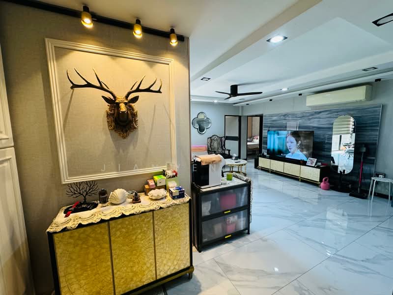 179 Lompang Road, 179 Lompang Road, 4 Bedrooms, 1,184 sqft, HDB Flat For Sale, by JIANWEN LIN, 500142643 - Living Room - PropertyGuru.com.sg