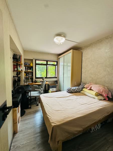 179 Lompang Road, 179 Lompang Road, 4 Bedrooms, 1,184 sqft, HDB Flat For Sale, by JIANWEN LIN, 500142643 - Bedroom - PropertyGuru.com.sg