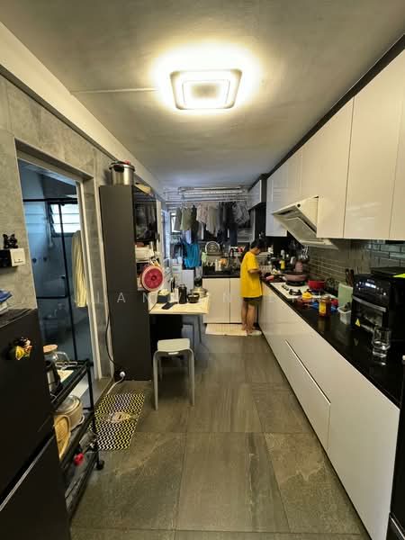 179 Lompang Road, 179 Lompang Road, 4 Bedrooms, 1,184 sqft, HDB Flat For Sale, by JIANWEN LIN, 500142643 - Kitchen - PropertyGuru.com.sg