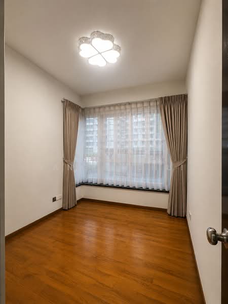Grandeur 8, 2 Ang Mo Kio Central 3, 3 Bedrooms, 1,195 sqft, Condominium For Rent, by Yang Shuhui, 500142649 - Interior Of First Room  - PropertyGuru.com.sg