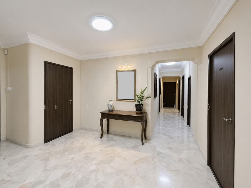 457 Pasir Ris Drive 4, 457 Pasir Ris Drive 4, 4 Bedrooms, 1,528 sqft, HDB Flat For Sale, by Lee Hui Jun (Joy), 500142651 - Corridor - PropertyGuru.com.sg