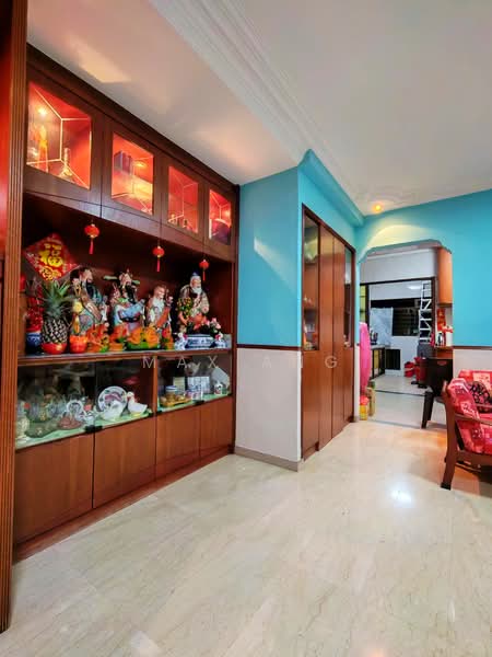290F Bukit Batok Street 24, 290F Bukit Batok Street 24, 3 Bedrooms, 1,302 sqft, HDB Flat For Sale, by Max Ang, 500142654 - Living Room - PropertyGuru.com.sg