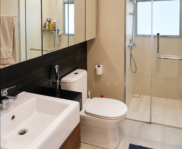 Jade Residences, 1 Lew Lian Vale, 2 Bedrooms, 548 sqft, Apartment For Sale, by Sharol Pek, 500142656 - Bathroom - PropertyGuru.com.sg
