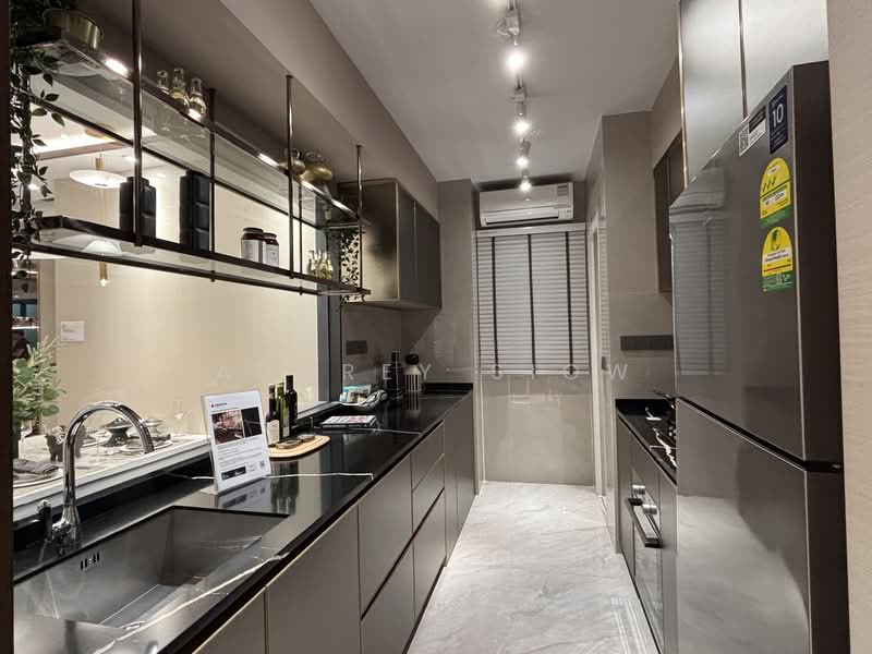 Undervalued 3BR! Doorstep to MRT, Near Serangoon. 1km to many primary schools, , 3 Bedrooms, 1,206 sqft, Condominium For Sale, by Audrey Siow, 500142669 - Kitchen - PropertyGuru.com.sg