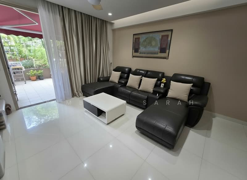 Castle Green, 481 Yio Chu Kang Road, 2 Bedrooms, 1,302 sqft, Condominium For Sale, by Kimberly Sarah, 500142675 - Living Room - PropertyGuru.com.sg