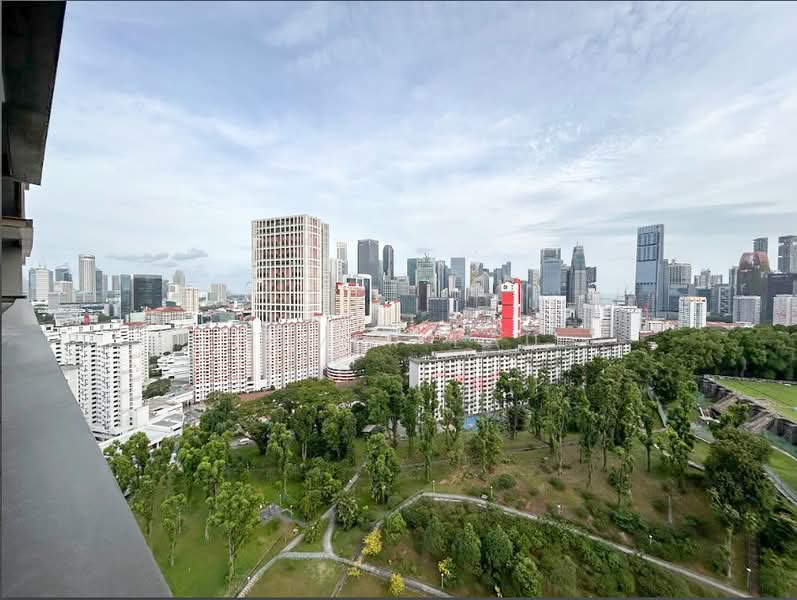 High Floor 1 bedroom with MBS views and quiet SE facing, , 1 Bedroom, 495 sqft, Condominium For Sale, by Homer Lau, 500142689 - View - PropertyGuru.com.sg