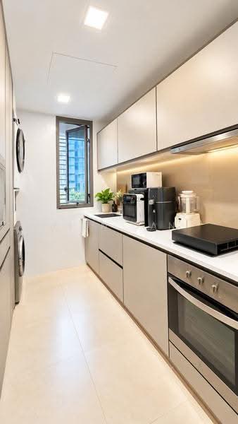 H2O Residences, 32 Fernvale Link, Seletar / Yio Chu Kang, 2 Bedrooms, 883 sqft, Condominium For Sale, by Fion Gan, 500142695 - Kitchen - PropertyGuru.com.sg