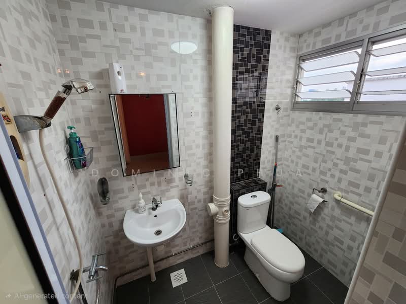 137 Potong Pasir Avenue 3, 137 Potong Pasir Avenue 3, Room Rental, 300 sqft, HDB Flat For Rent, by Dominic Phua, 500142733 - Bathroom - PropertyGuru.com.sg
