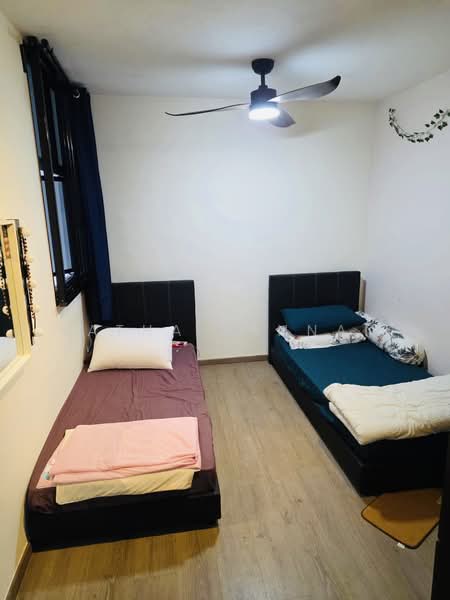 339A Sembawang Close, 339A Sembawang Close, 4 Bedrooms, 1,227 sqft, HDB Flat For Sale, by Latha Kannan, 500142738 - Bedroom - PropertyGuru.com.sg