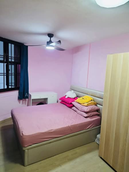 339A Sembawang Close, 339A Sembawang Close, 4 Bedrooms, 1,227 sqft, HDB Flat For Sale, by Latha Kannan, 500142738 - Bedroom - PropertyGuru.com.sg