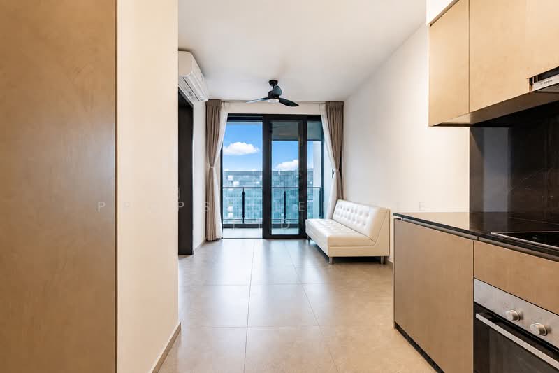 Park Colonial, 8 Woodleigh Lane, 1 Bedroom, 463 sqft, Condominium For Sale, by NOEL PHOON, 500142740 - Living Room - PropertyGuru.com.sg