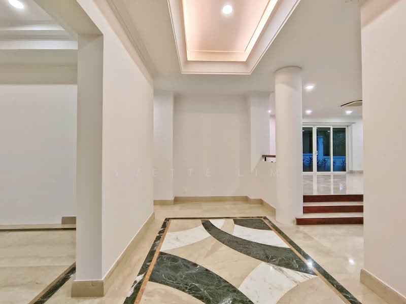 Ridout Road, Ridout Road, 7 Bedrooms, 9,499 sqft, Good Class Bungalow For Rent, by Yvette Lim, 500142759 - Entrance - PropertyGuru.com.sg