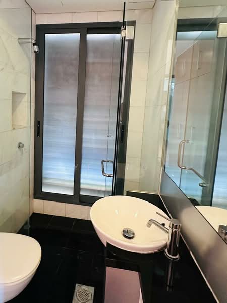 Braddell Heights Estate, Matlock Rise, 5 Bedrooms, 6,500 sqft, Detached House For Rent, by Yen Ng, 500142762 - Bathroom #3 - PropertyGuru.com.sg