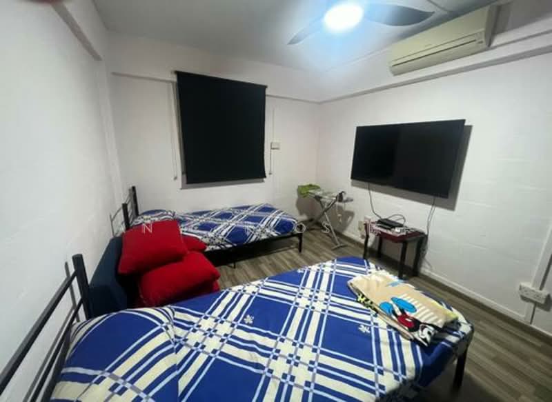 133 Yishun Street 11, 133 Yishun Street 11, Room Rental, 150 sqft, HDB Flat For Rent, by Tan Carlos 陈卡洛, 500142768 - Bedroom - PropertyGuru.com.sg