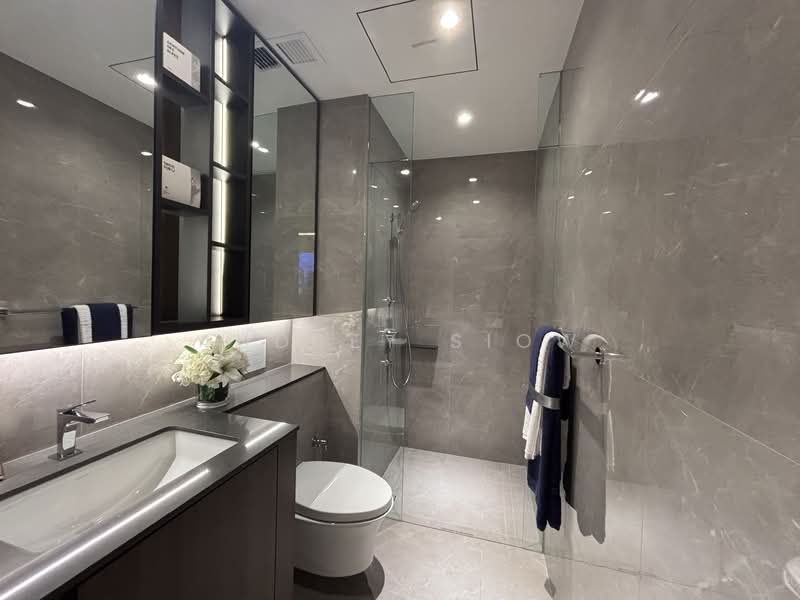 Grand Dunman, 18 Dunman Road, 5 Bedrooms, 2,131 sqft, Condominium For Sale, by Audrey Siow, 500142773 - Bathroom - PropertyGuru.com.sg