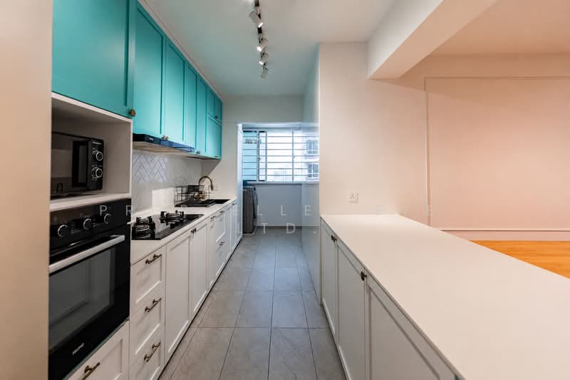 669A Edgefield Plains, 669A Edgefield Plains, 3 Bedrooms, 1,206 sqft, HDB Flat For Sale, by Reine Chan, 500142792 - Kitchen - PropertyGuru.com.sg