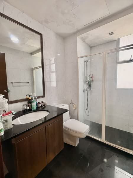 The Eden @ Tampines, 21 Tampines Street 34, 3 Bedrooms, 1,012 sqft, Condominium For Sale, by Karen Goi, 500142799 - Bathroom - PropertyGuru.com.sg