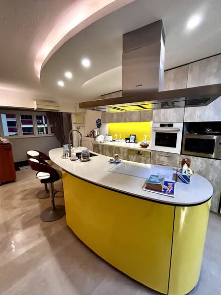 222 Bishan Street 23, 222 Bishan Street 23, 3 Bedrooms, 1,657 sqft, HDB Flat For Sale, by Joel Kwok Zhen Min, 500142809 - Kitchen - PropertyGuru.com.sg