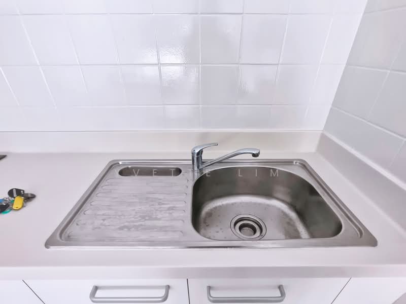 Delfi Orchard, 402 Orchard Road, 1 Bedroom, 753 sqft, Apartment For Rent, by Yvette Lim, 500142812 - Kitchen - PropertyGuru.com.sg