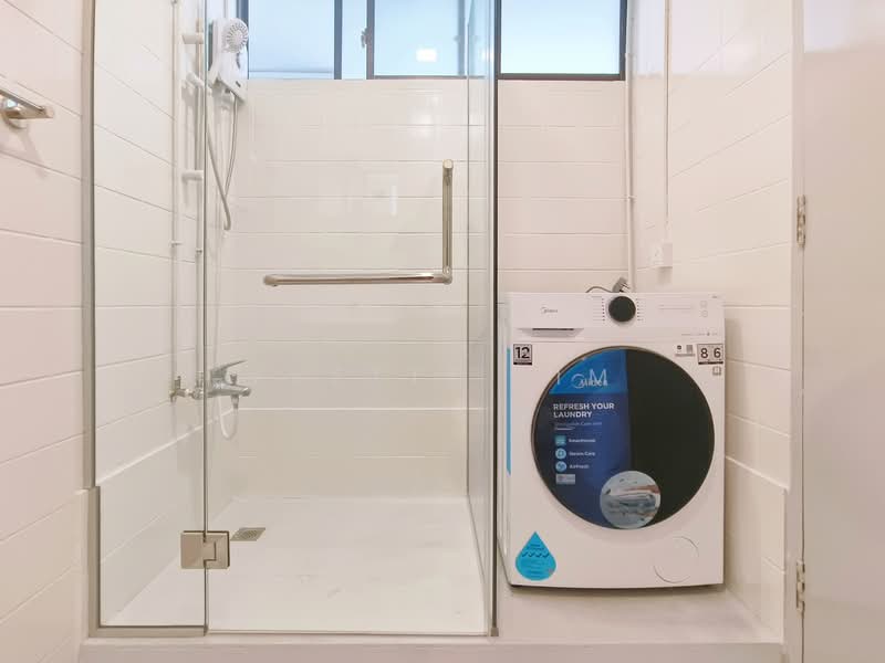 Delfi Orchard, 402 Orchard Road, 1 Bedroom, 753 sqft, Apartment For Rent, by Yvette Lim, 500142812 - Bathroom - PropertyGuru.com.sg